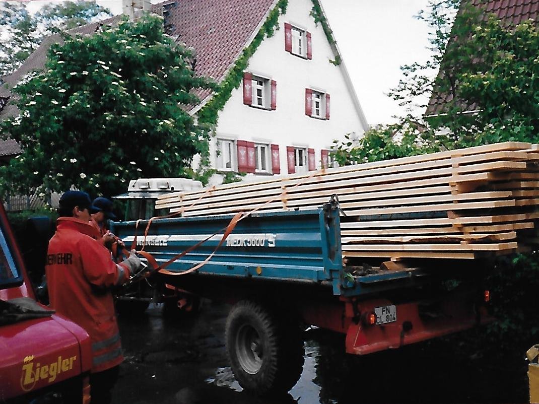 An der Malerecke wurden Fußgängerstege errichtet.