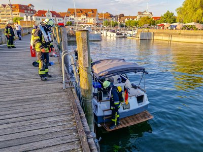 Brand auf Motorboot 2