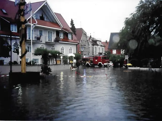 Hochwasser auf dem Uhlandplatz