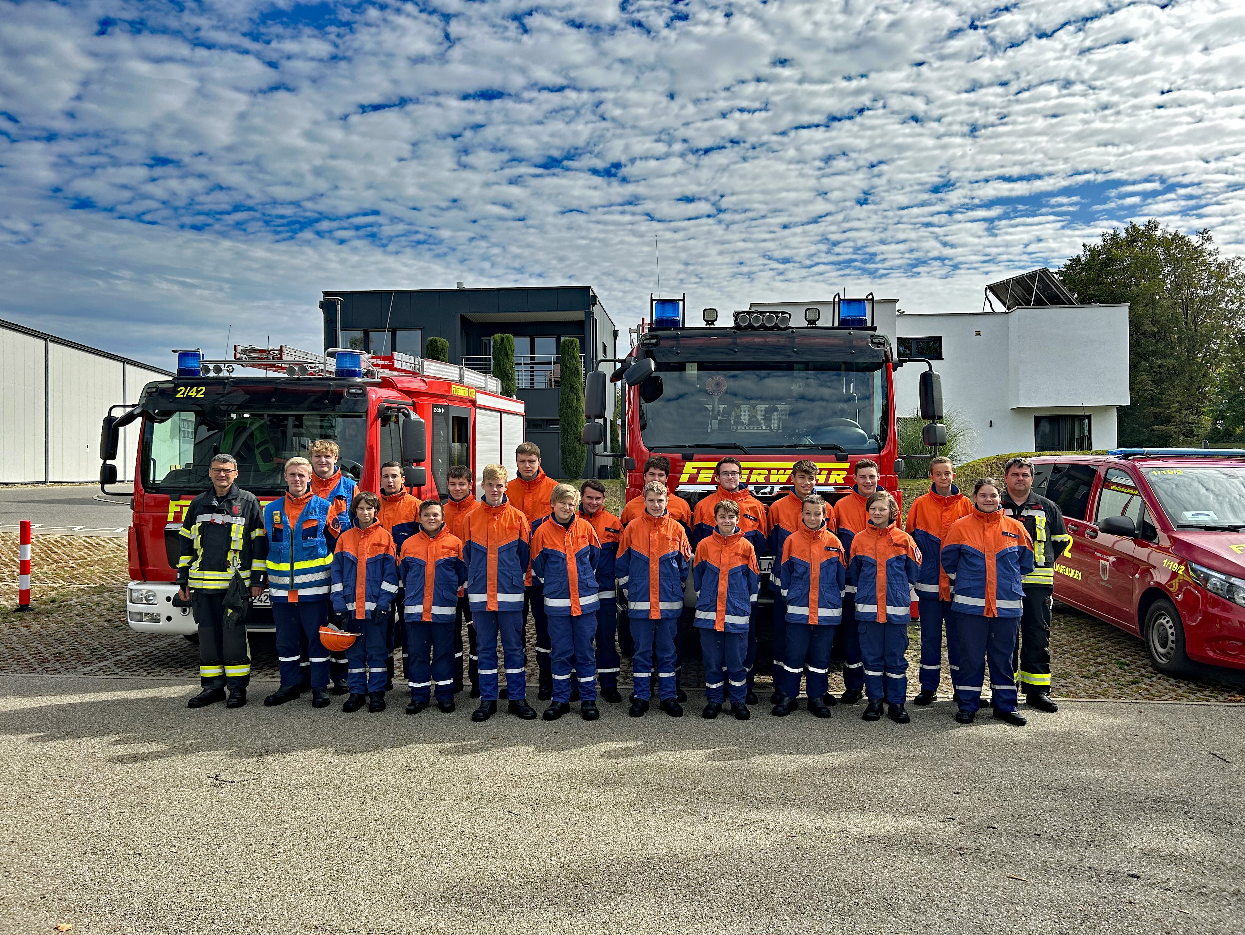 Zu sehen ist ein Gruppenfoto aller Teilnehmer aus Langenargen.