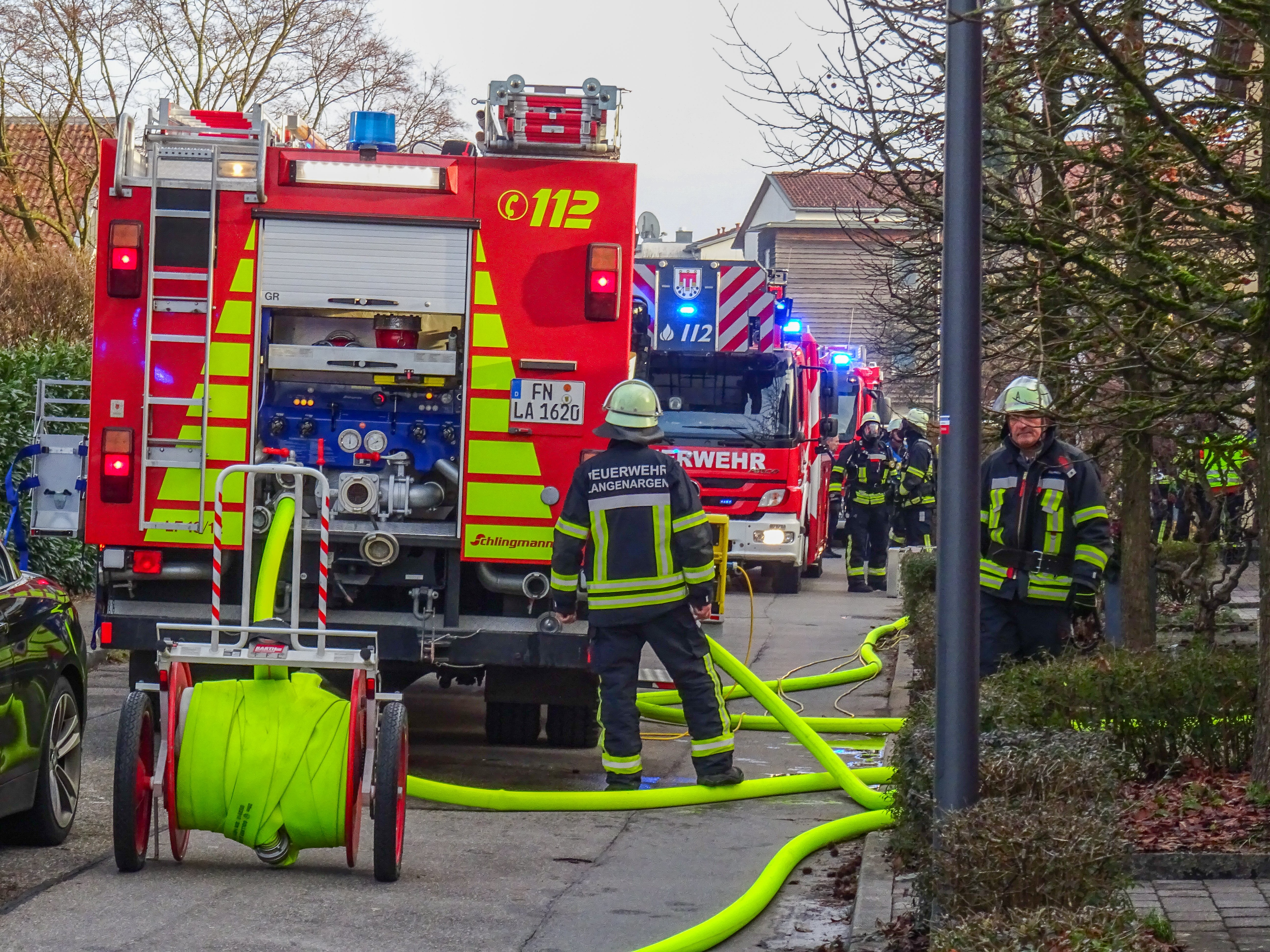 Brand in einem Mehrfamilienhaus